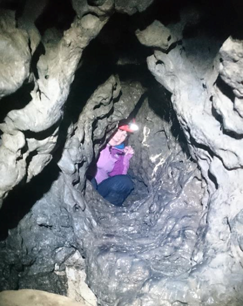 fiona-entering-the-cave