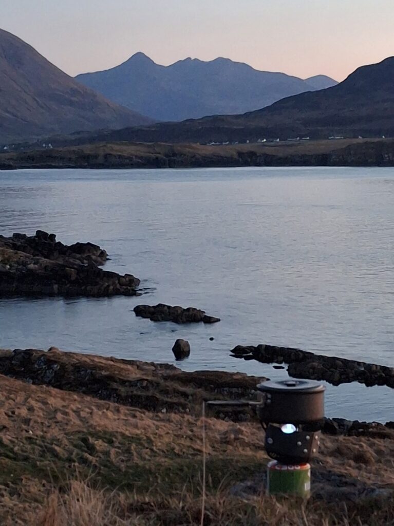 Wild camp Raasay, how Coolins