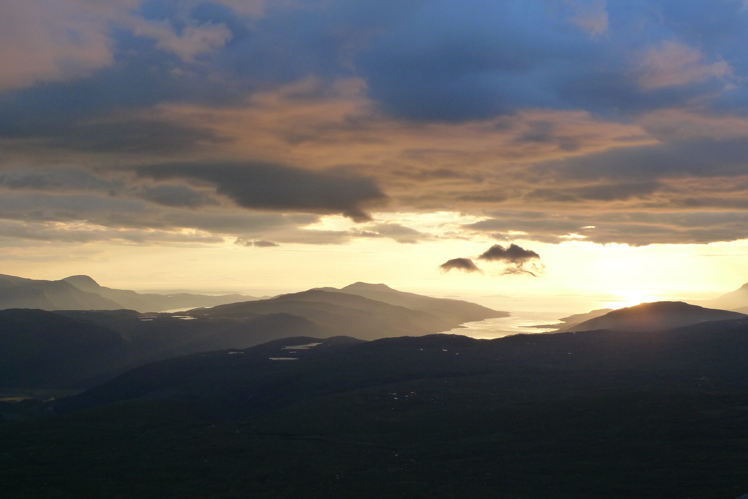 Sunset from Eididh nan Clach Geala